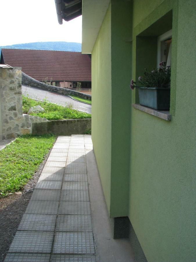 Apartma Juha - Breg pri Borovnici Εξωτερικό φωτογραφία