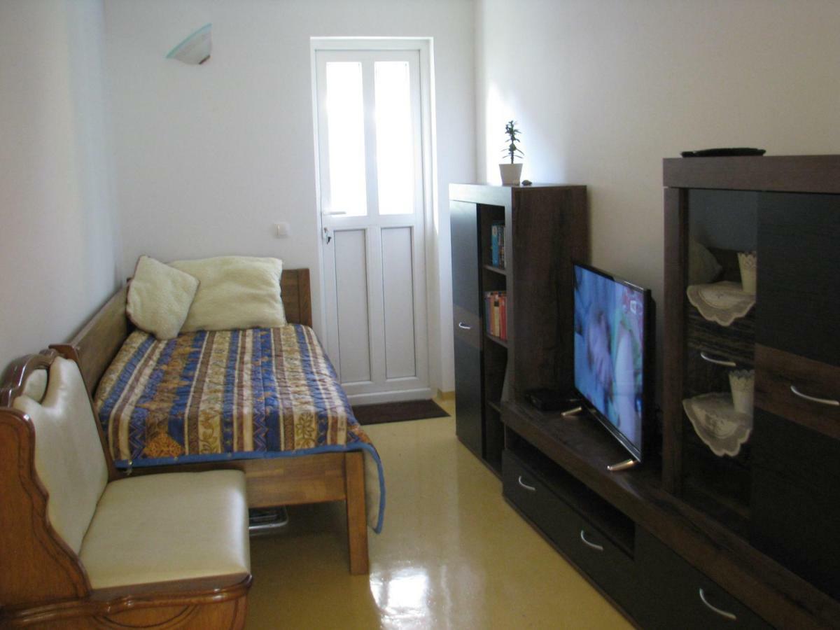 Apartma Juha - Breg pri Borovnici Εξωτερικό φωτογραφία